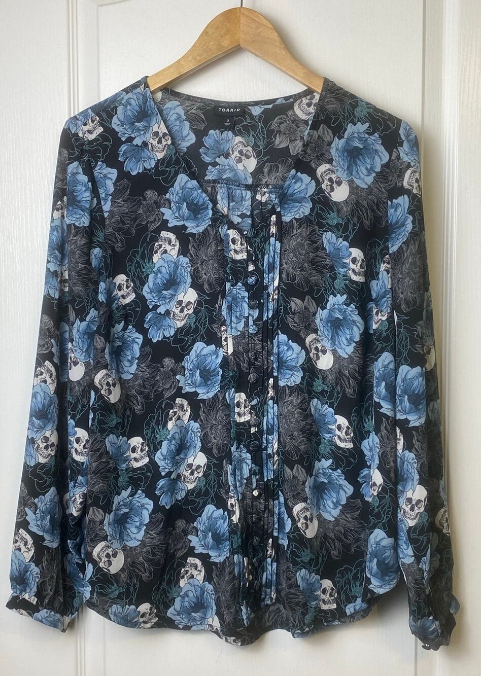 Torrid Skull Floral Peasant Blouse Whimsygoth Gothic Torrid Size 0 Women's 12